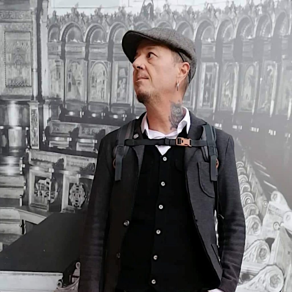 ‘El Brujo and The Wild Bunch’ episode 34 features Chris Van Deer.