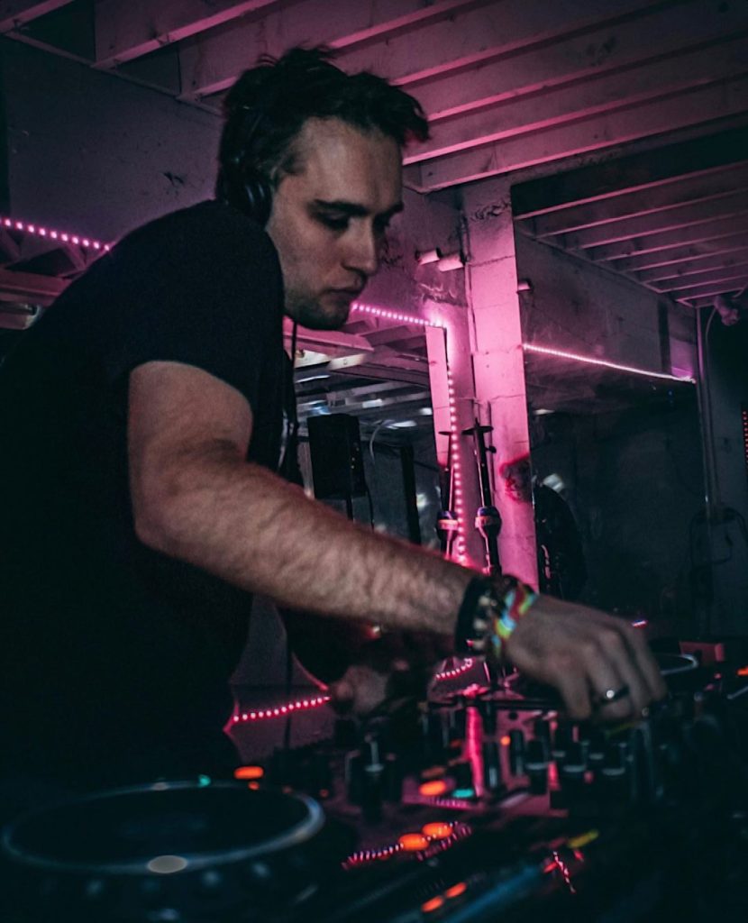 Andrew Welman publishes the playlist for Groove Theory 4.