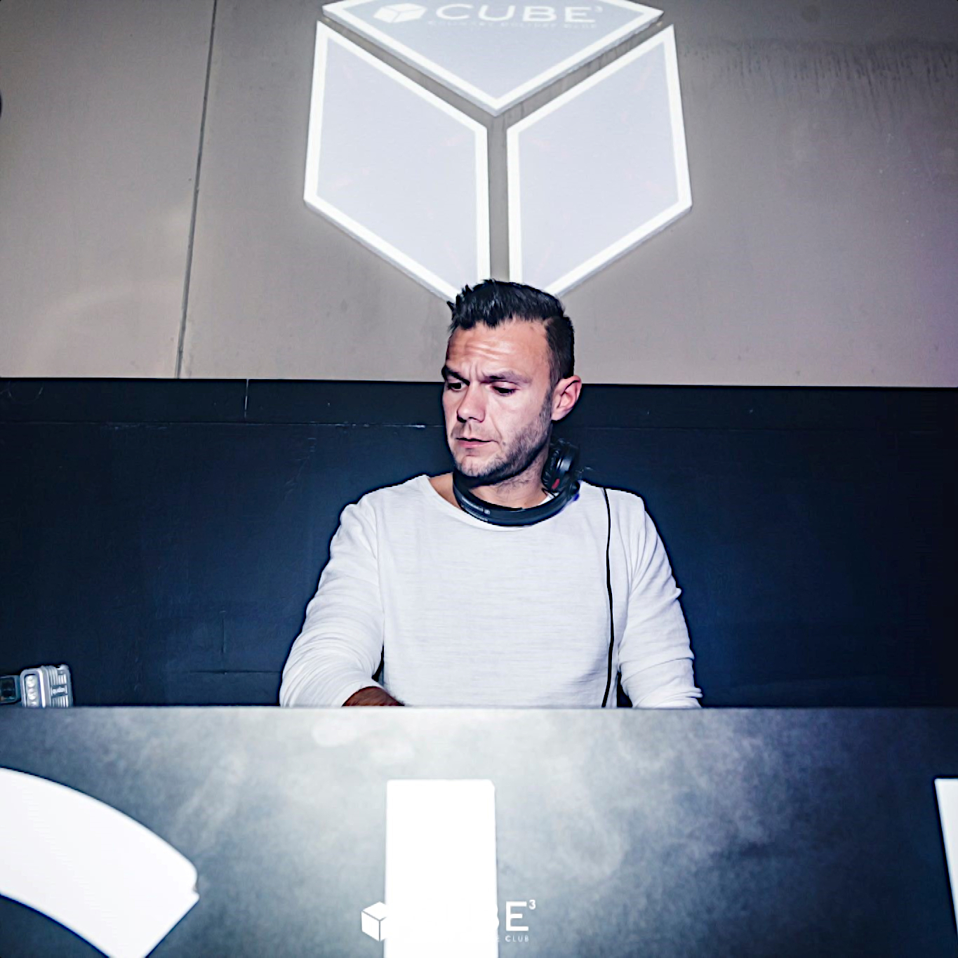 Italian DJ and Producer Andrea Mirgone performing at Cube3, colour image.