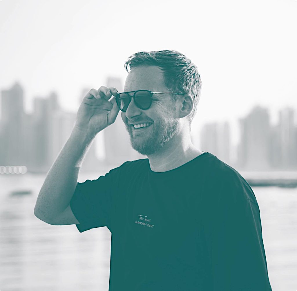 DJ Jay Newman to perform a guest show.