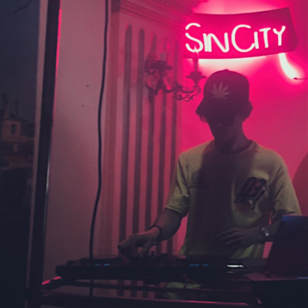 ‘After Hours’ 576 features Hypnotised, and guest DJ Goodkidmadcity.