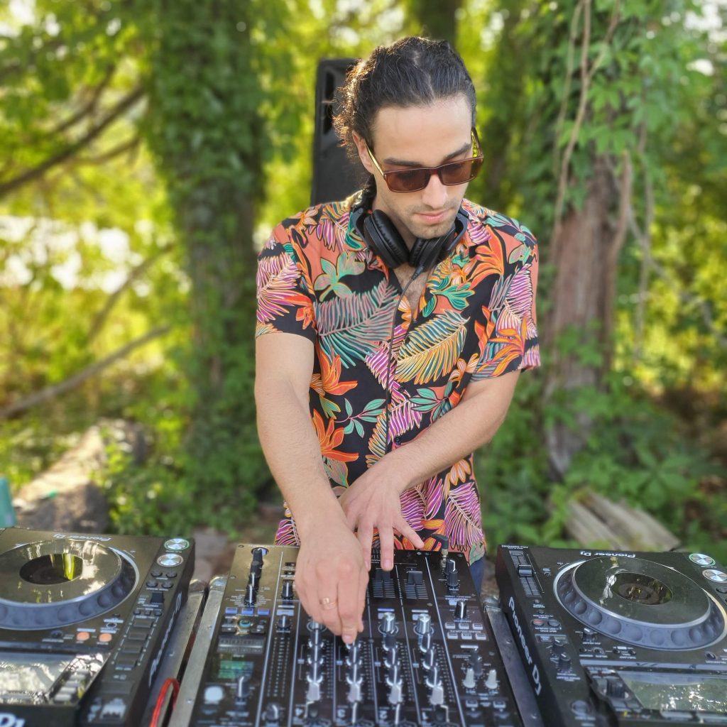 After Hours 608 features Hypnotised, and guest DJ IGCIØ.