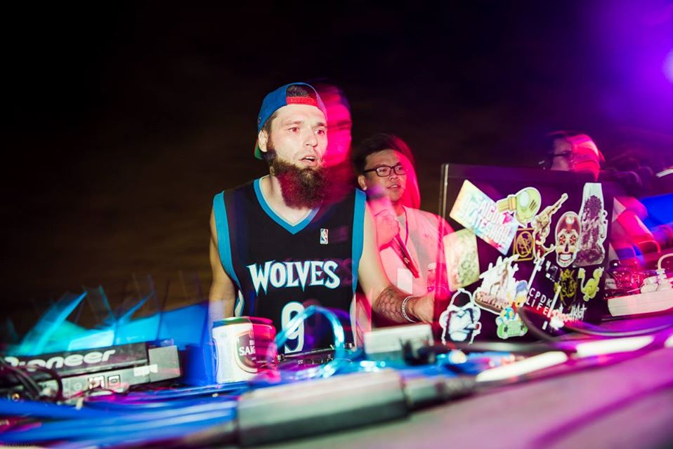 8U8A makes a public playlist for Global Bass 20