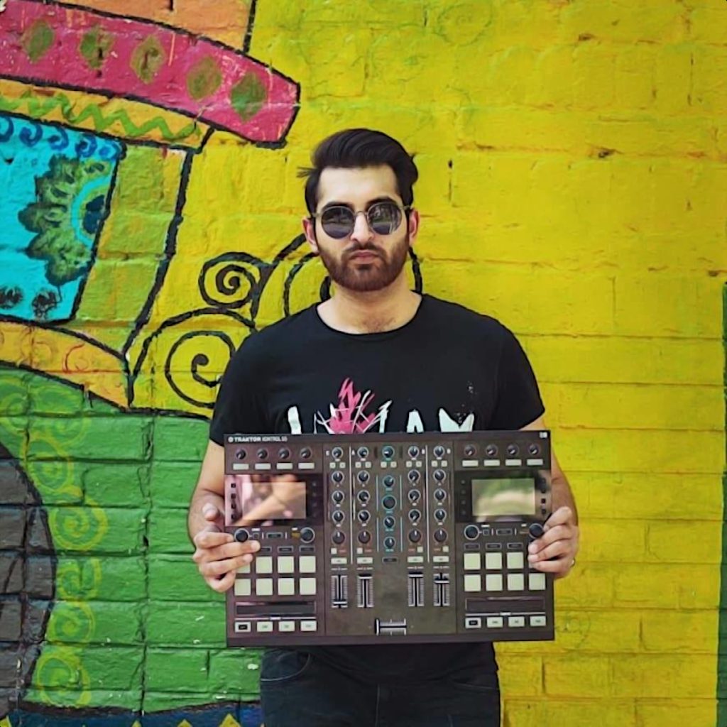 After Hours 637 features PatriZe, and guest DJ Auseeb.