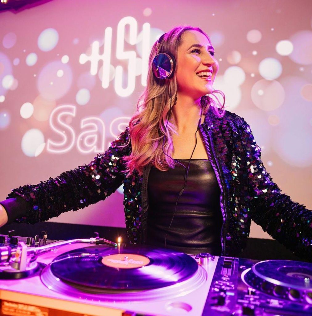 After Hours 710 is hosted by Hypnotised and guest DJ Sashy.