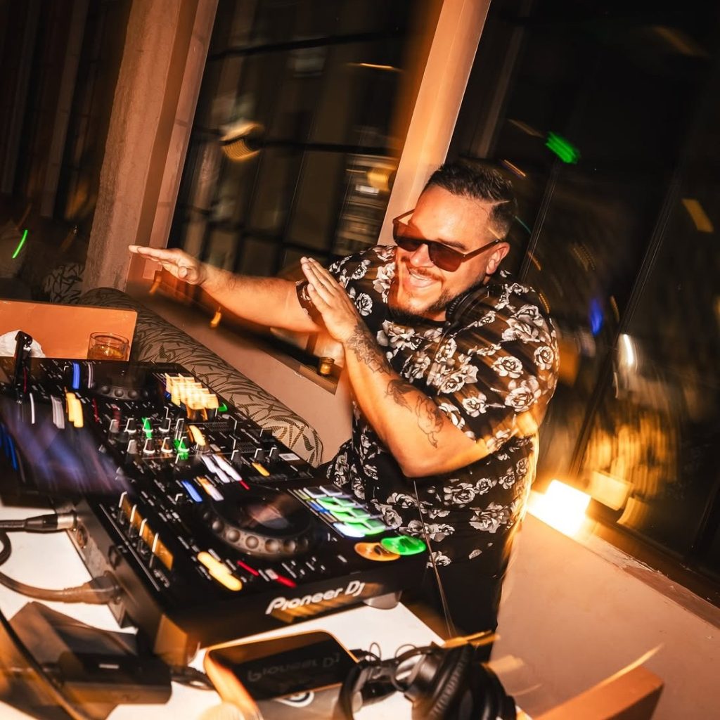 Nocturne is back for Cali’s HouseNation Radio with guest DJ Nino Bellemo.