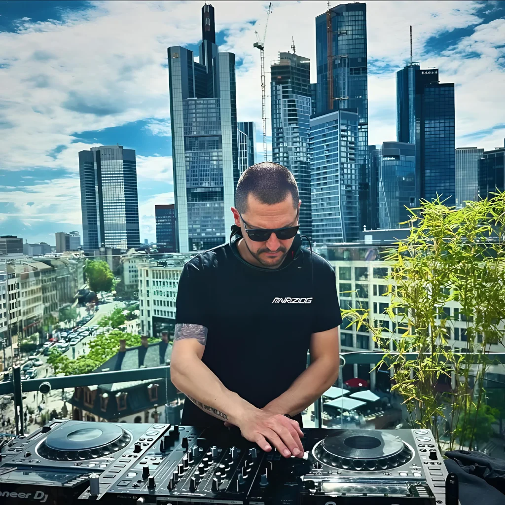 El Brujo and guest DJ MaurizioG present ‘Work In Progress’ episode 10.