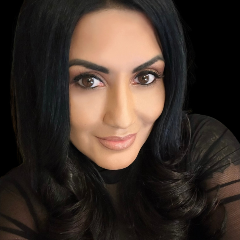 DJ Nocturne is back for Cali’s HouseNation Radio with guest DJ J Marie.