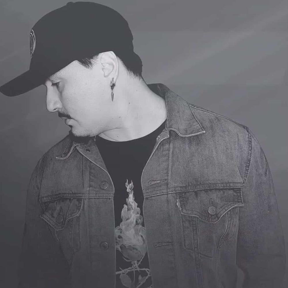 Nocturne is back for Cali’s HouseNation Radio with guest DJ Saarias.