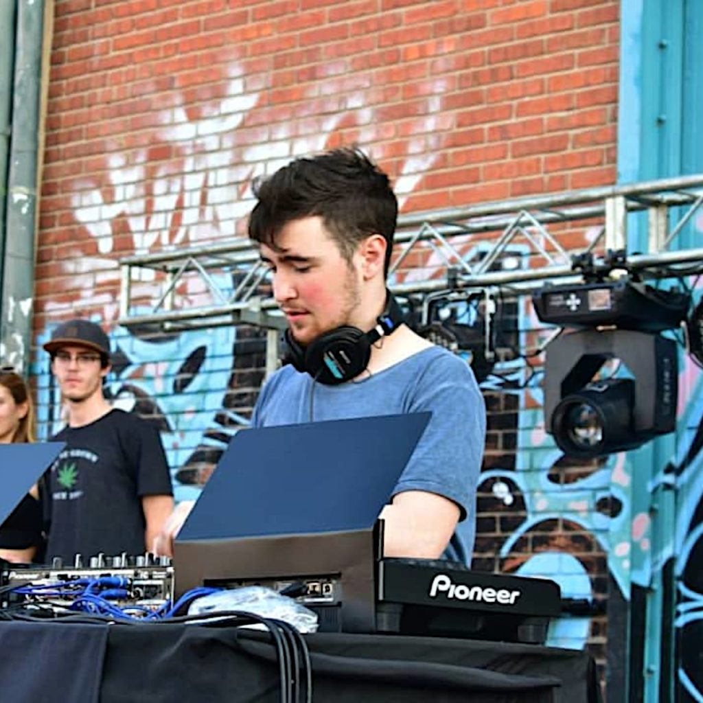 ‘After Hours’ announce host Patrize and guest Gabo Martin for 449.