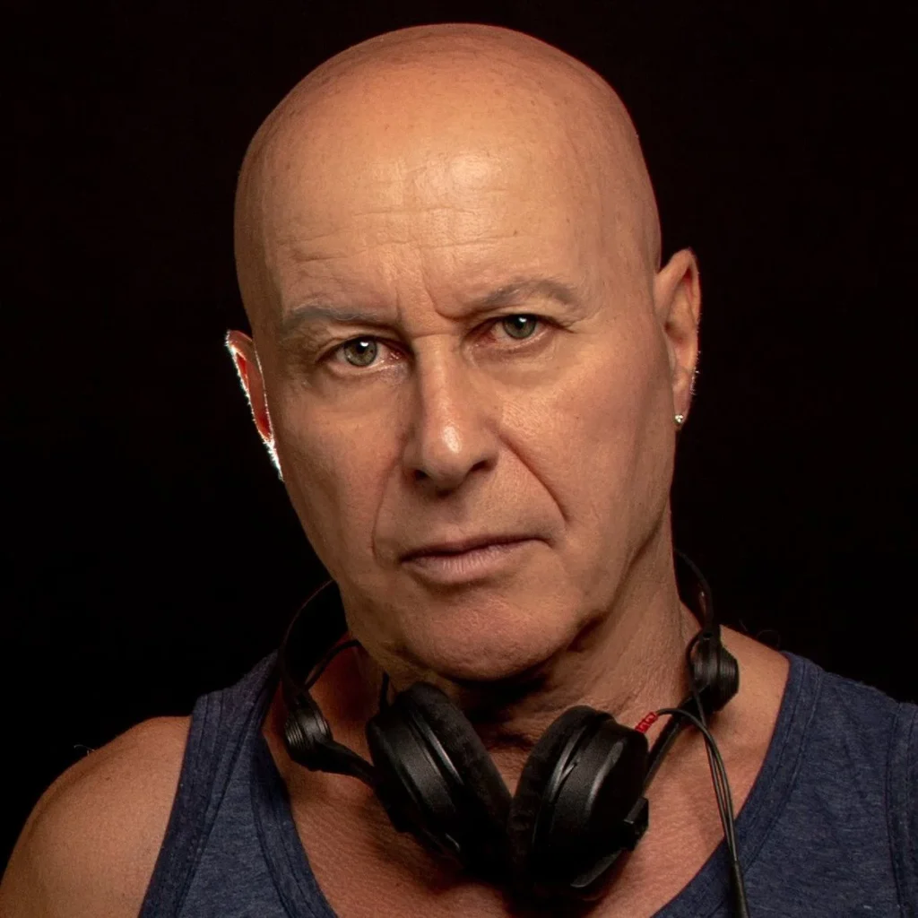 DJ Graham Gold publishes the playlist for Esta La Musica 598
