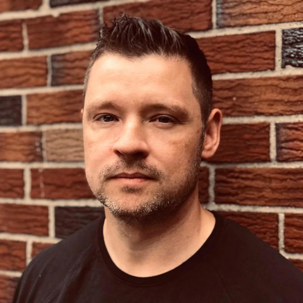 After Hours 484 host Hypnotised announces guest DJ J Lauda