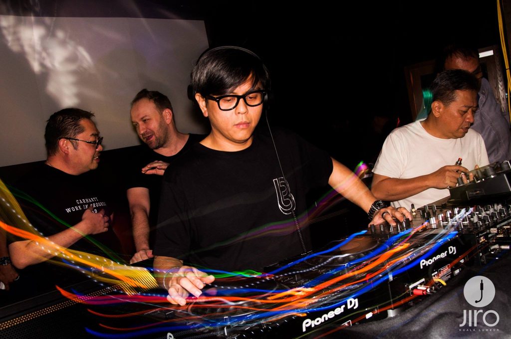 Bicycle Corporation guest DJ Terence C for Electronic Roots 141.