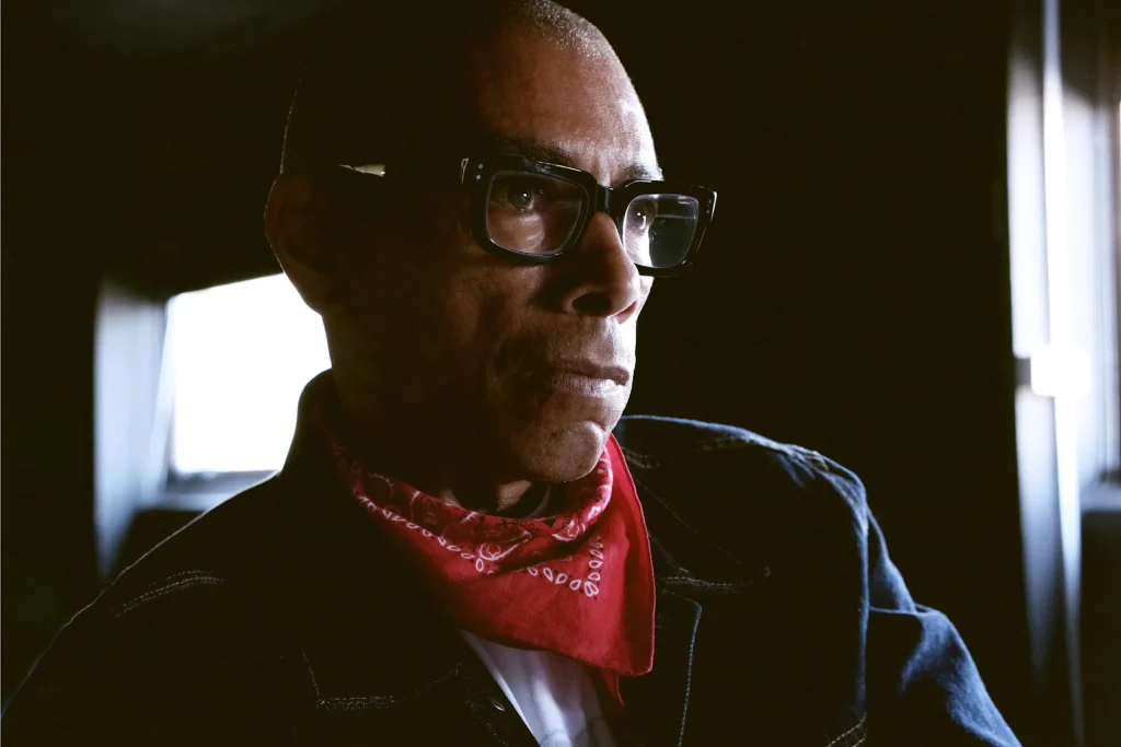 Dave Angel announces new album ‘A Time And Place’ with first single ‘Réflexion’